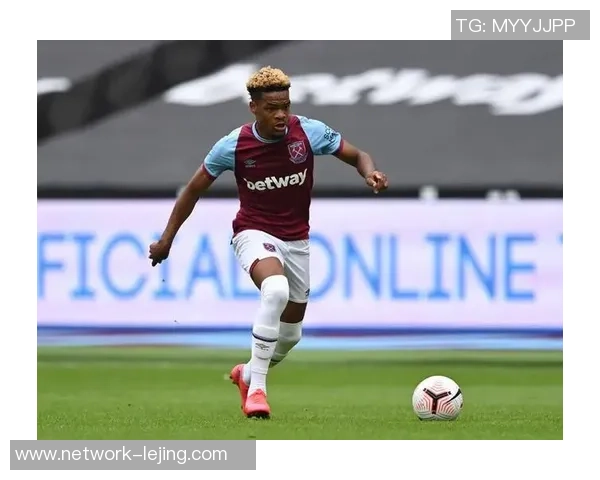 克拉雷镇与牛津联的精彩对决分析与赛季展望 克拉雷镇与牛津联的精彩对决分析与赛季展望