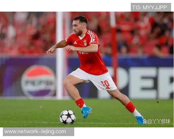 国民队与甘马雷斯的激烈对决揭示了足球战术的魅力与挑战