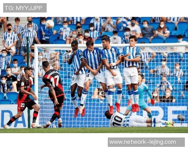 尤文图斯与巴伦西亚精彩对决比赛视频回顾与精彩瞬间分析