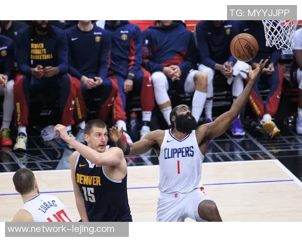 快船与掘金谁能在季后赛中脱颖而出成为真正的主持球队 快船与掘金谁能在季后赛中脱颖而出成为真正的主持球队